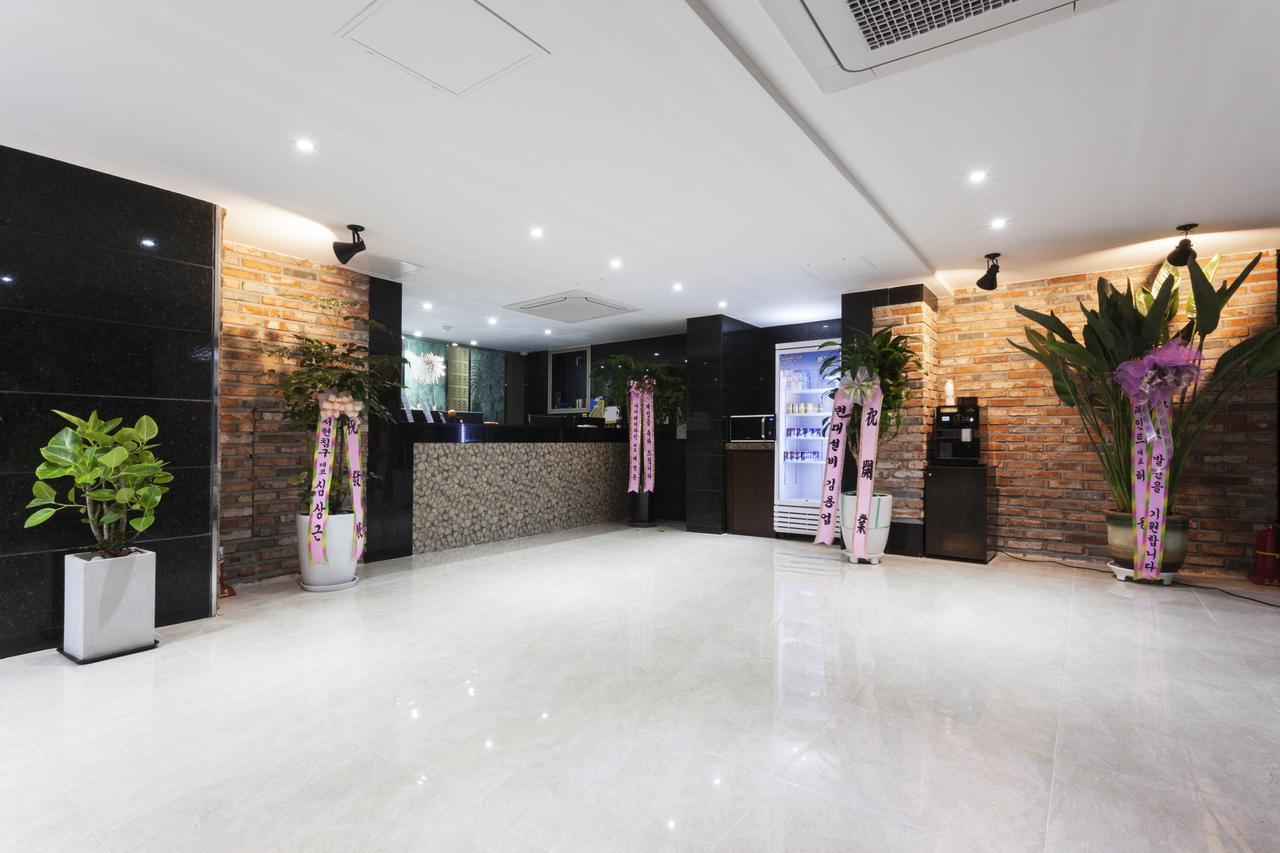 Hotel Leaders Seoul Exterior photo